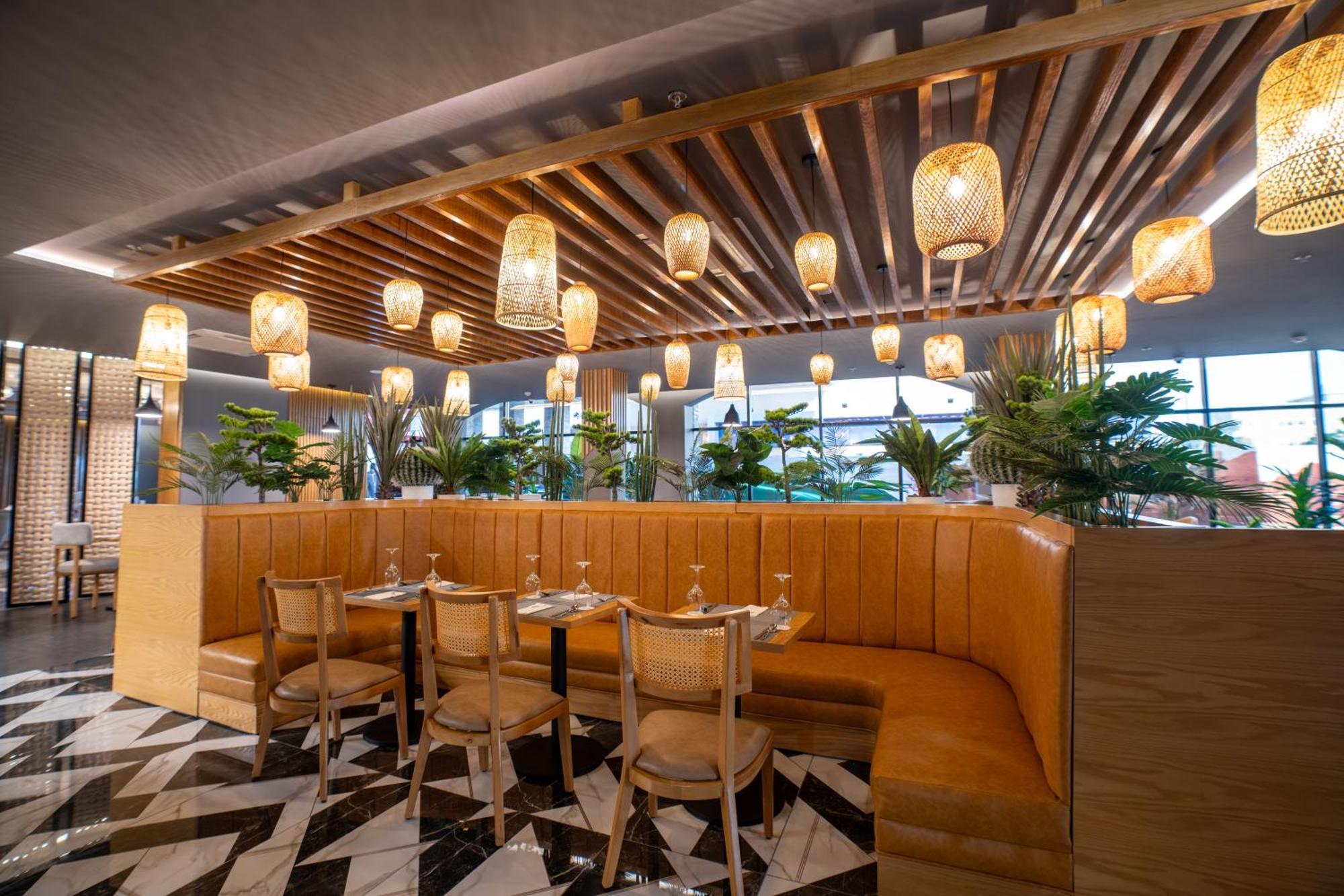 Park Inn By Radisson Najran Exterior photo
