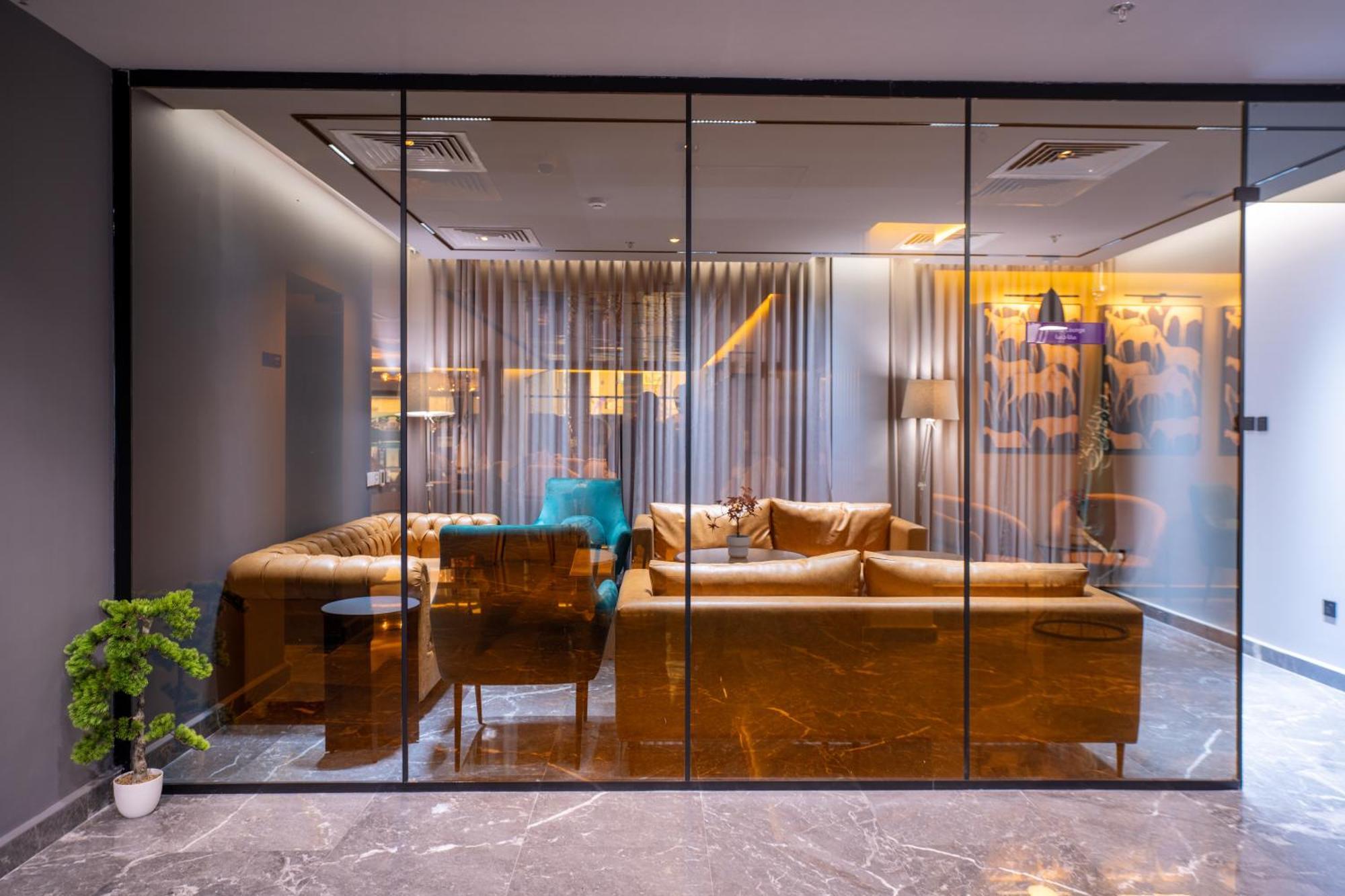 Park Inn By Radisson Najran Exterior photo